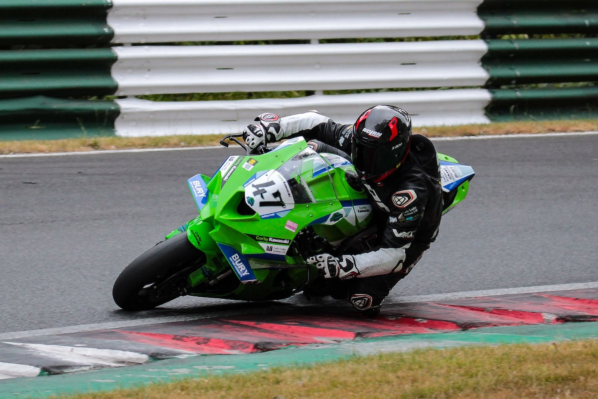 No Limits Round 5 at Cadwell Park