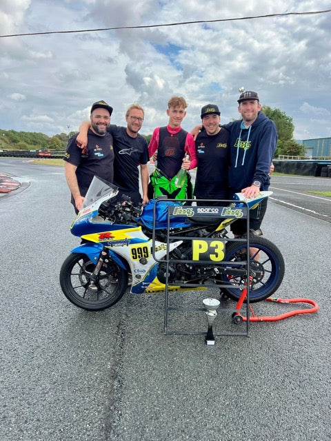 RatMally brand ambassador Nick Round competing in the NBS 125 National Endurance 24-hour motorcycle race at Teesside Autodrome.